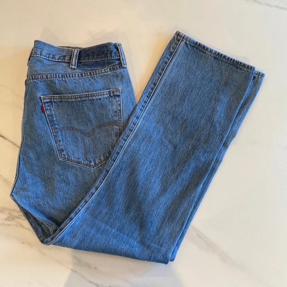 Levi Men’s Button Fly Jeans | Size 40, 32” Inseam
